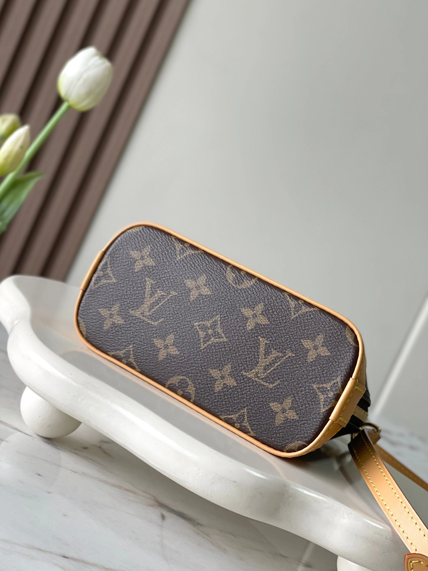 GoodFit 9565 Louis Vuitton AAA Quality Handbags For Women