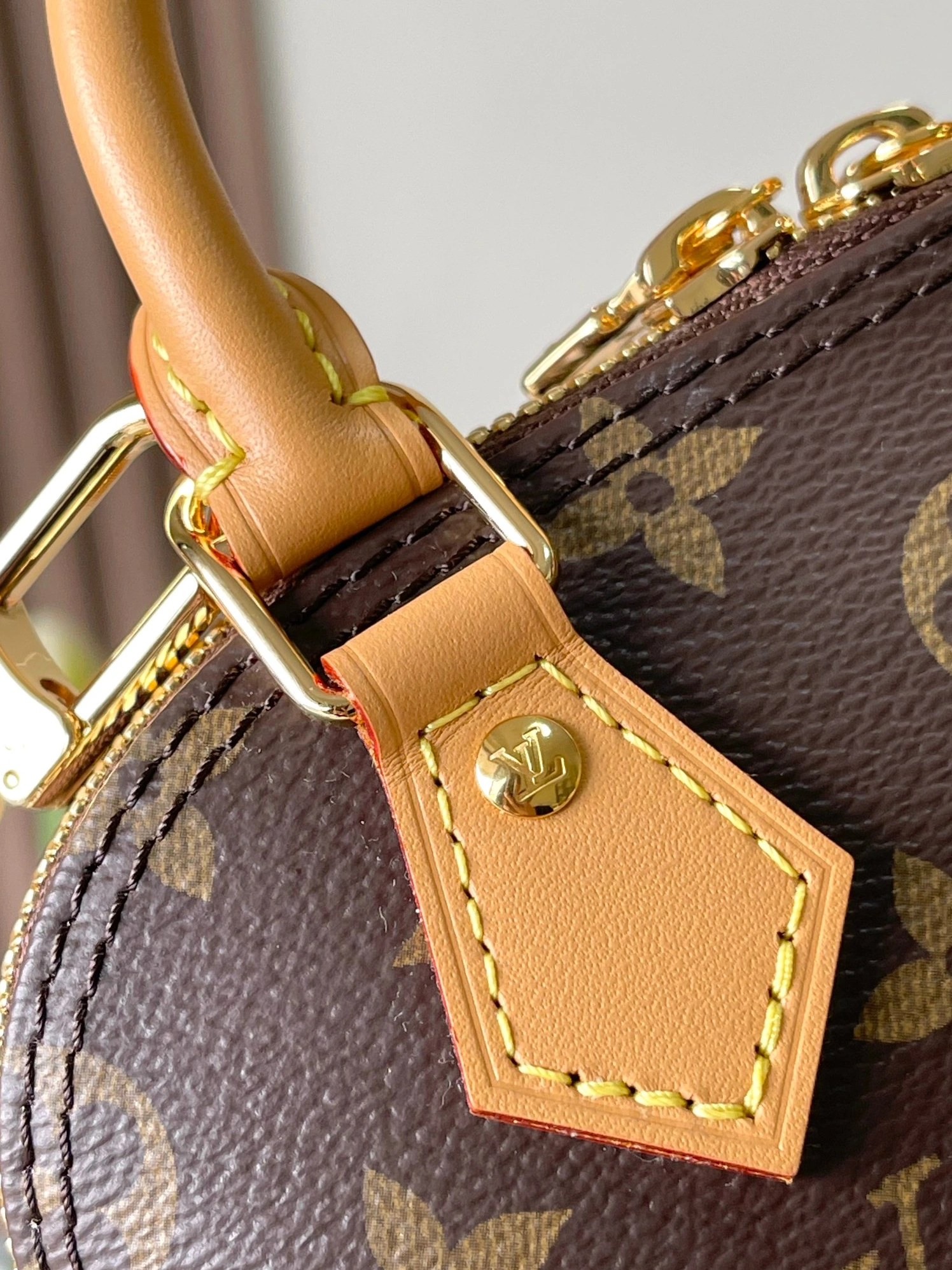 GoodFit 9565 Louis Vuitton AAA Quality Handbags For Women