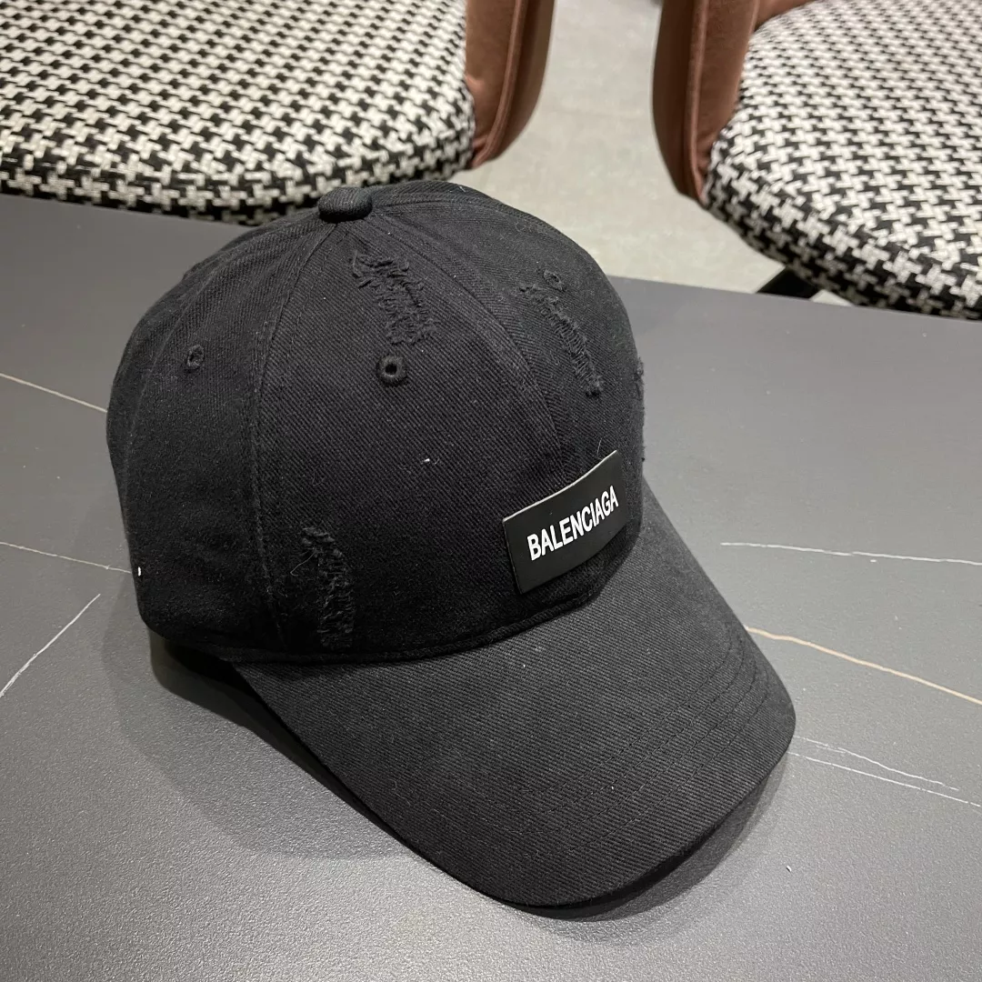 GoodFit 9917 Balenciaga Caps