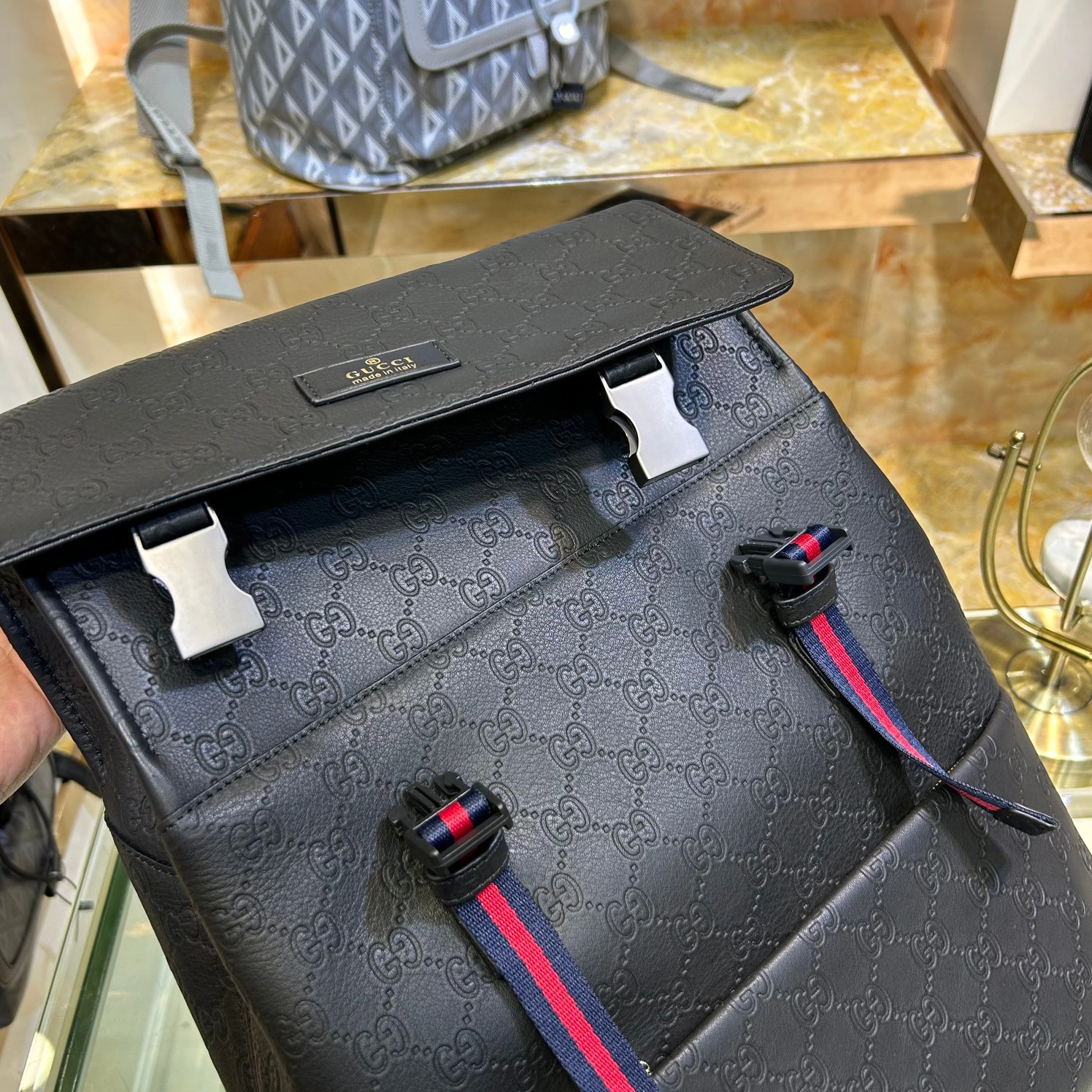 Gucci AAA Man Backpacks Compact 940