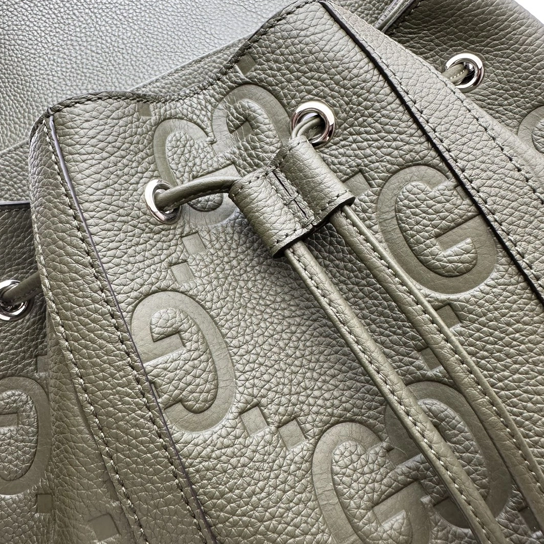 Gucci AAA Man Backpacks Durable 4668