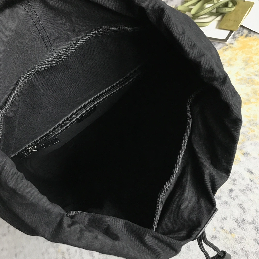 Gucci AAA Man Backpacks Elegant 1972