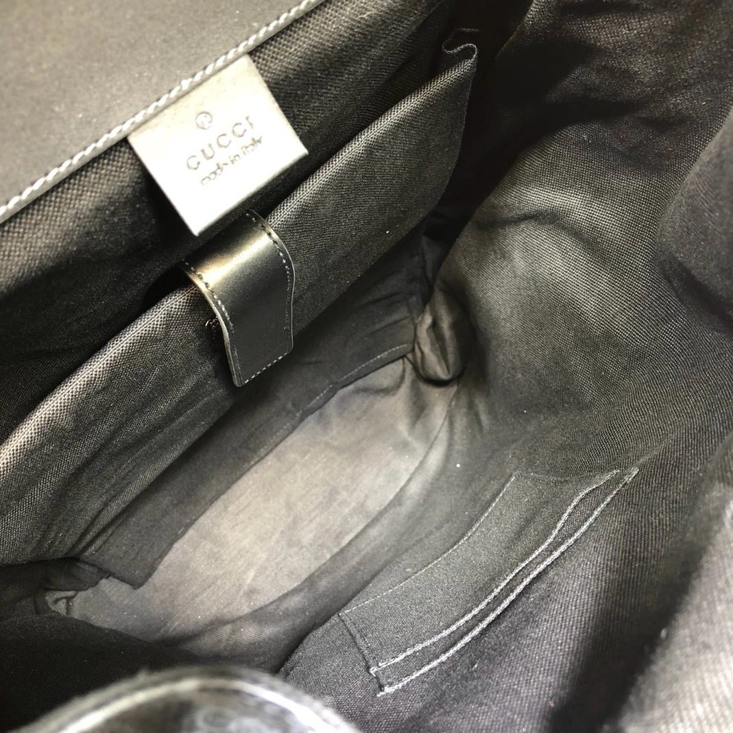 Gucci AAA Man Backpacks Fashionable 8631