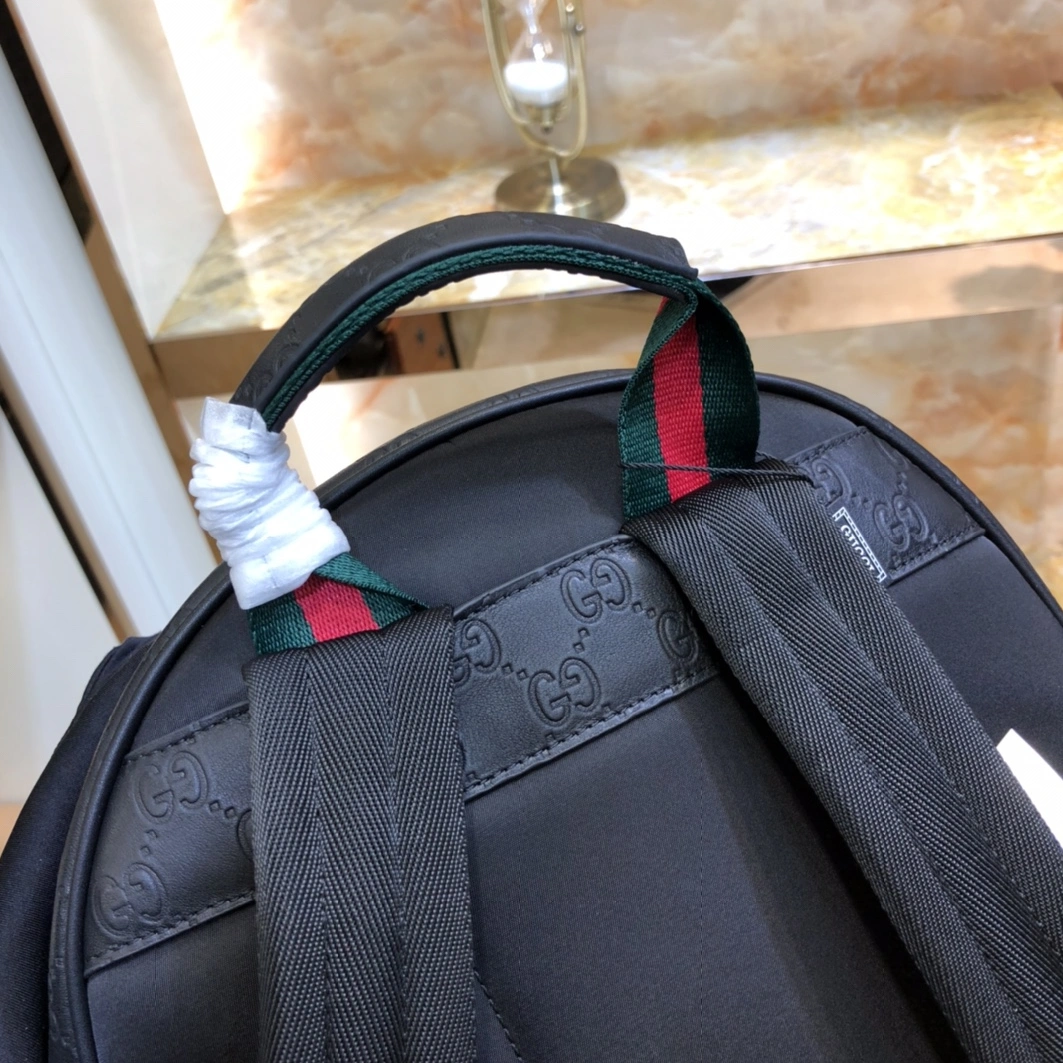 Gucci AAA Man Backpacks GoAnywhere 9391