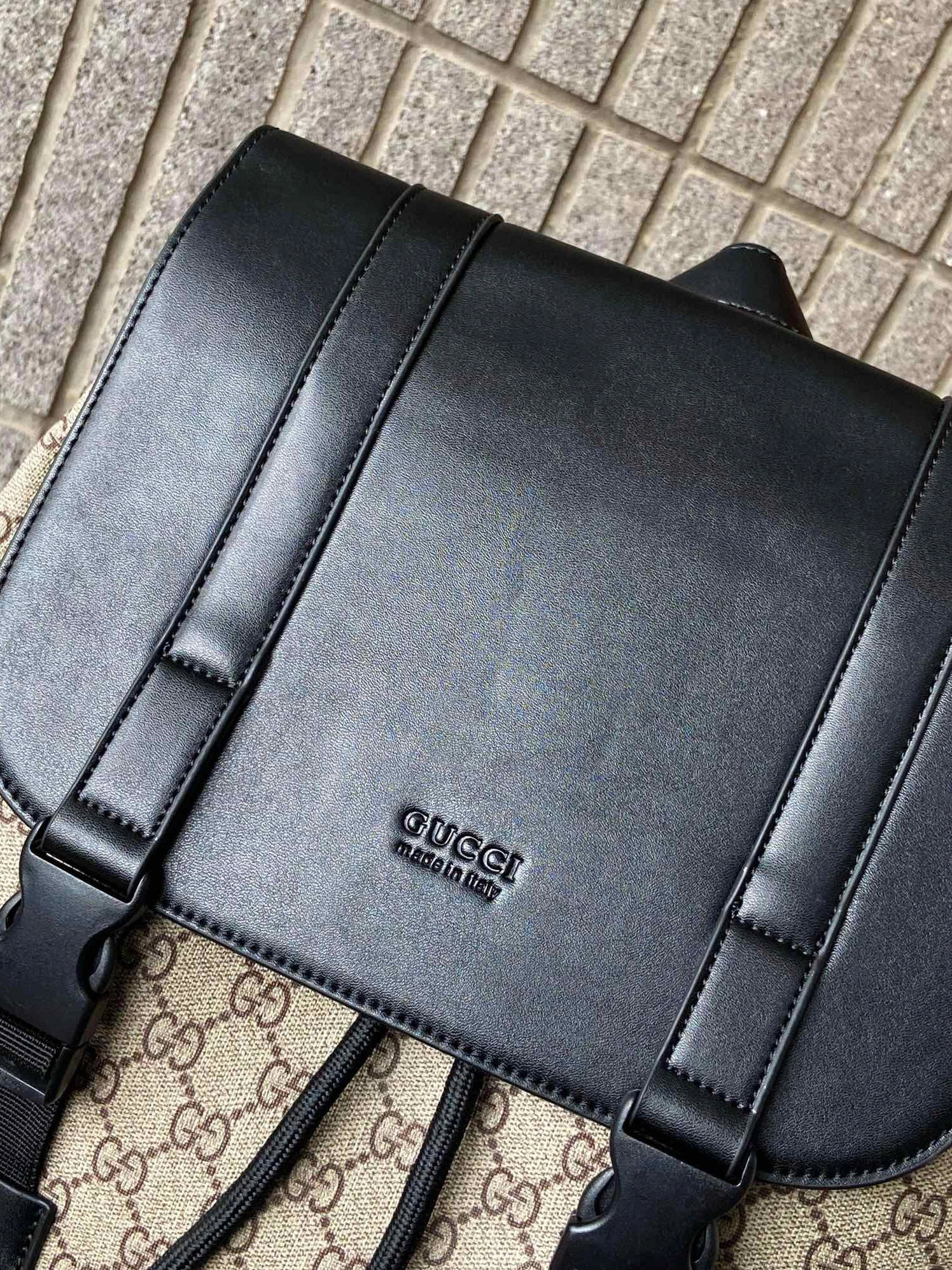 Gucci AAA Man Backpacks ModernLook 9666