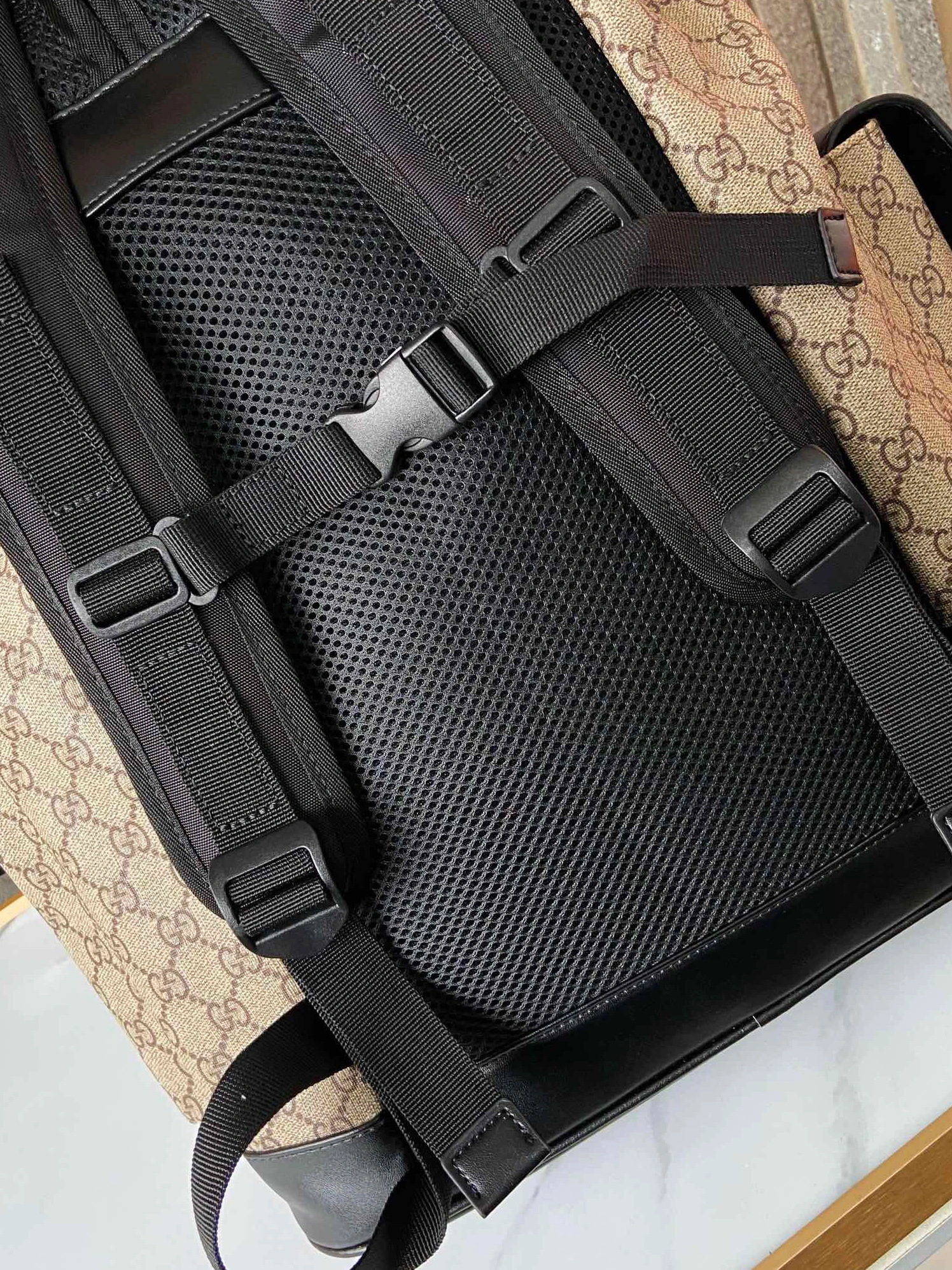 Gucci AAA Man Backpacks ModernLook 9666