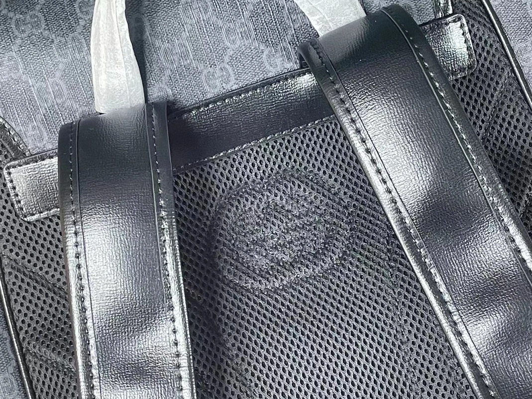 Gucci AAA Man Backpacks Sophisticated 1082