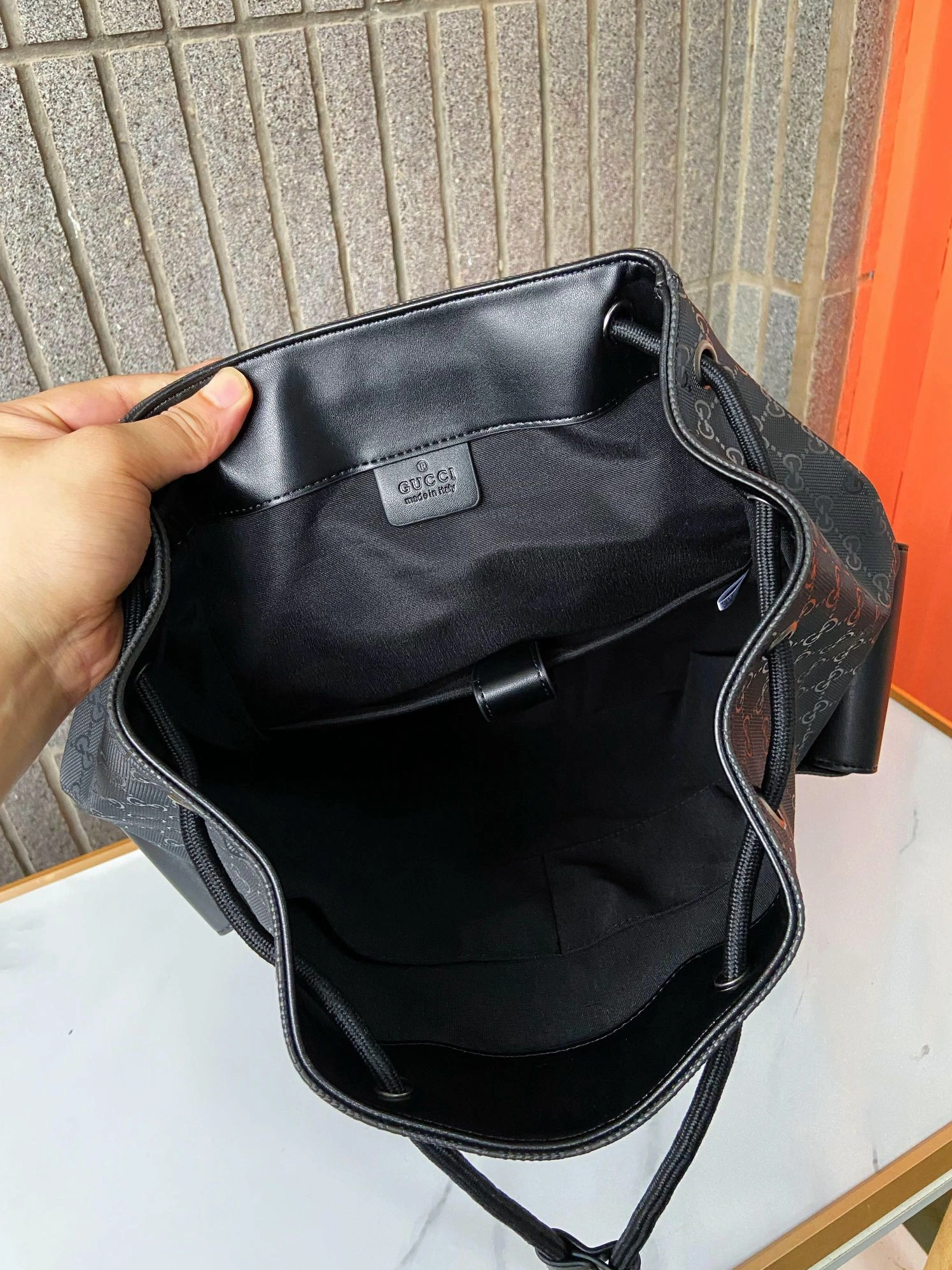 Gucci AAA Man Backpacks TopPick 8783