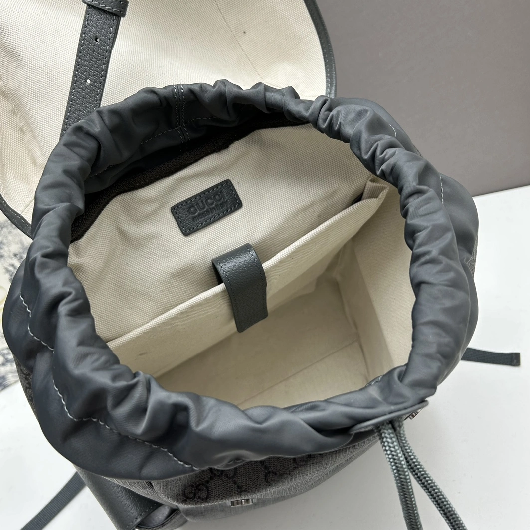 Gucci AAA Man Backpacks Unique 9851