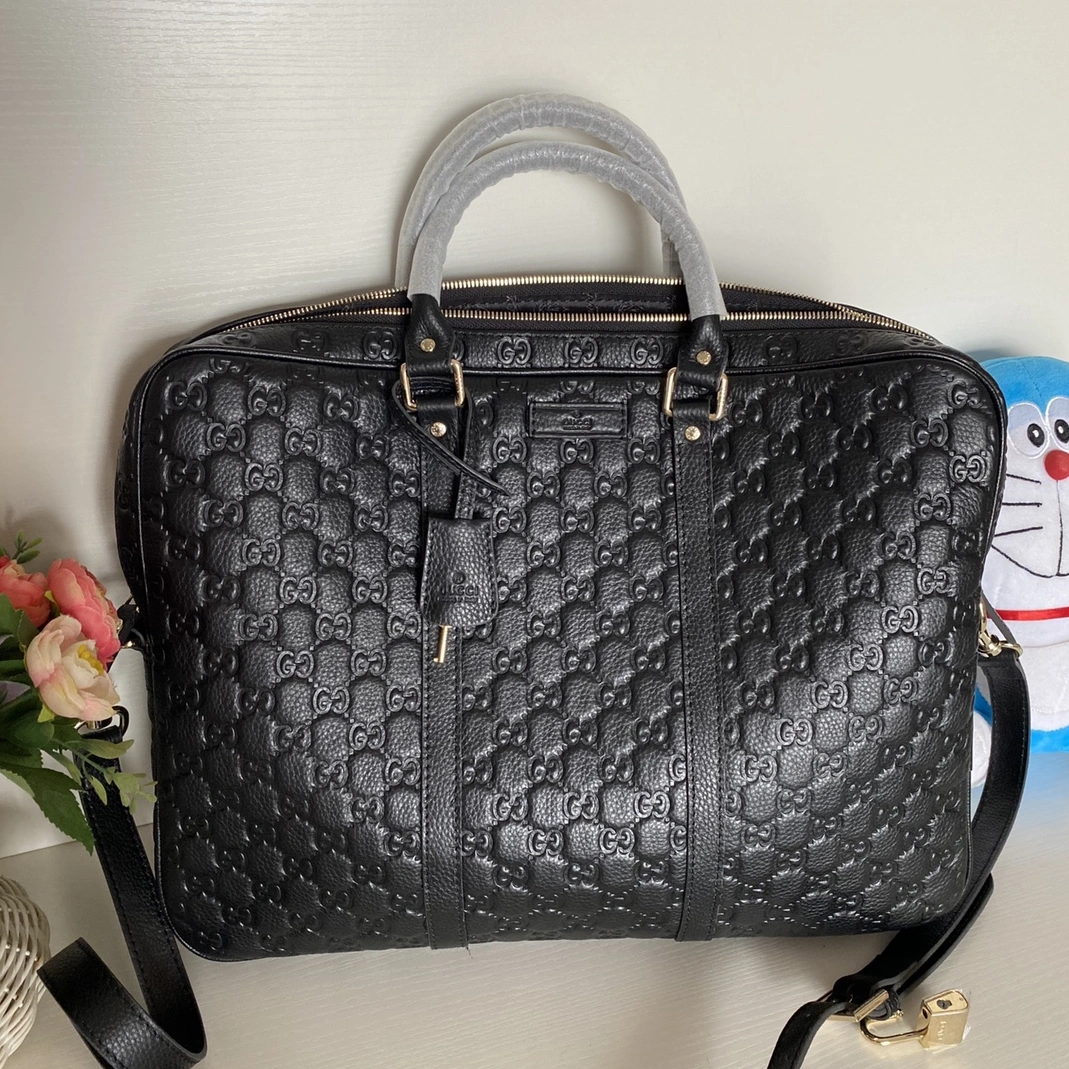Gucci AAA Man Handbags AllSeason 7577
