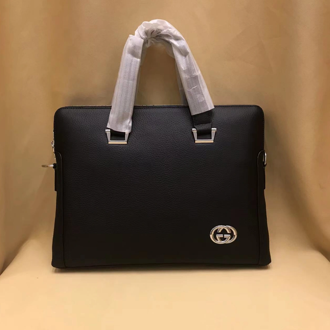Gucci AAA Man Handbags Bold 2669