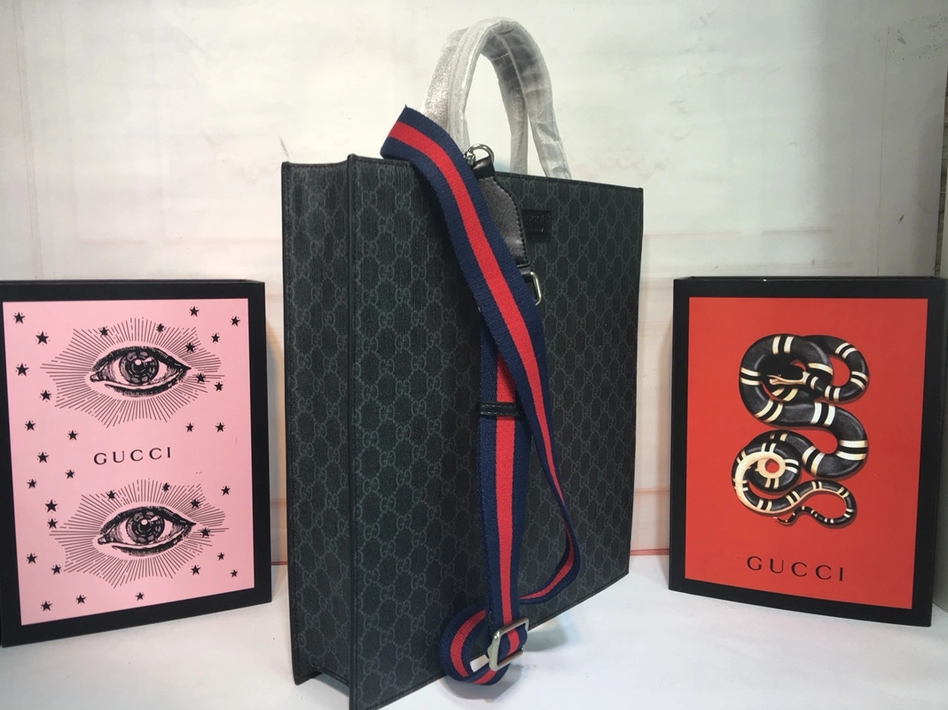 Gucci AAA Man Handbags Classic 7694
