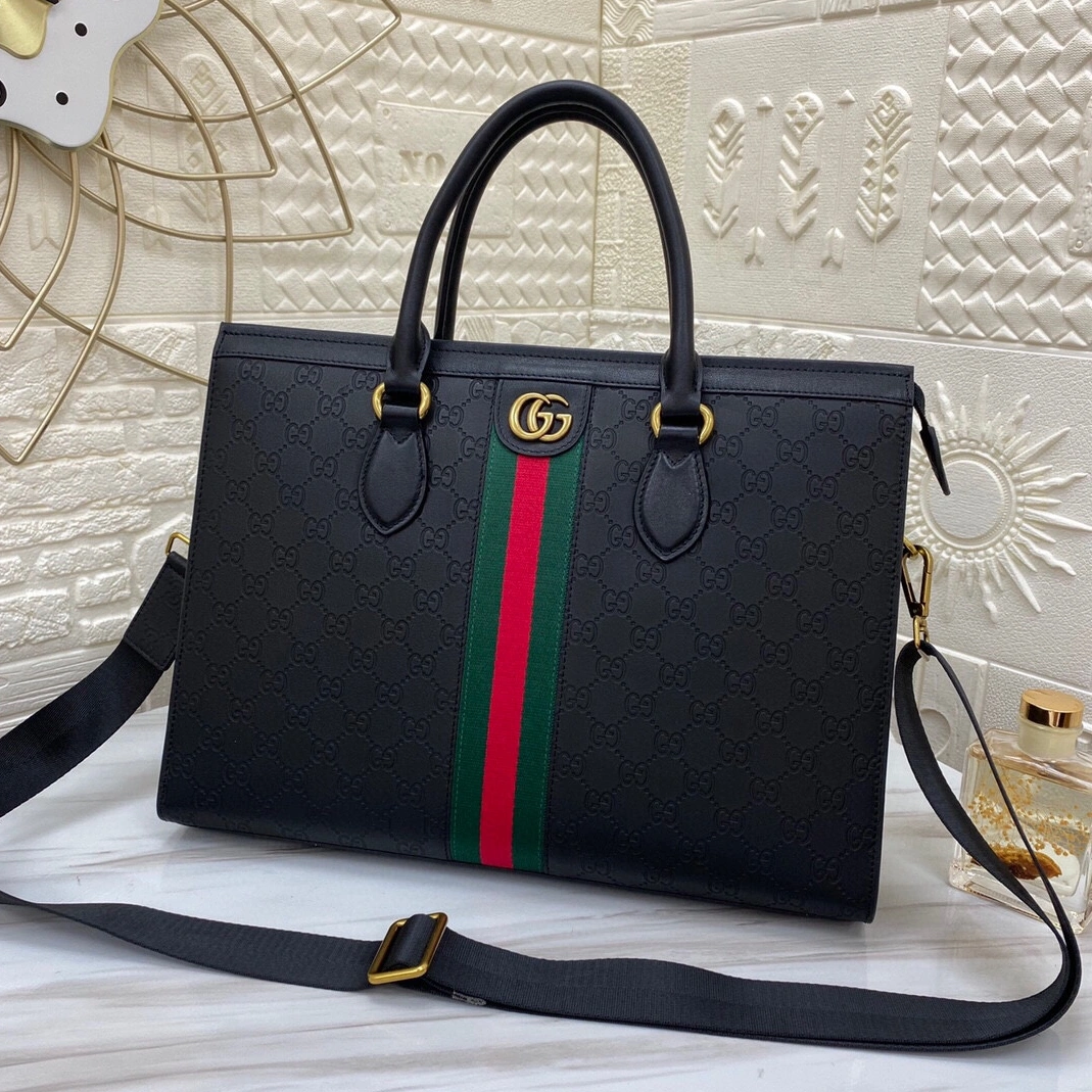 Gucci AAA Man Handbags Comfortable 8550