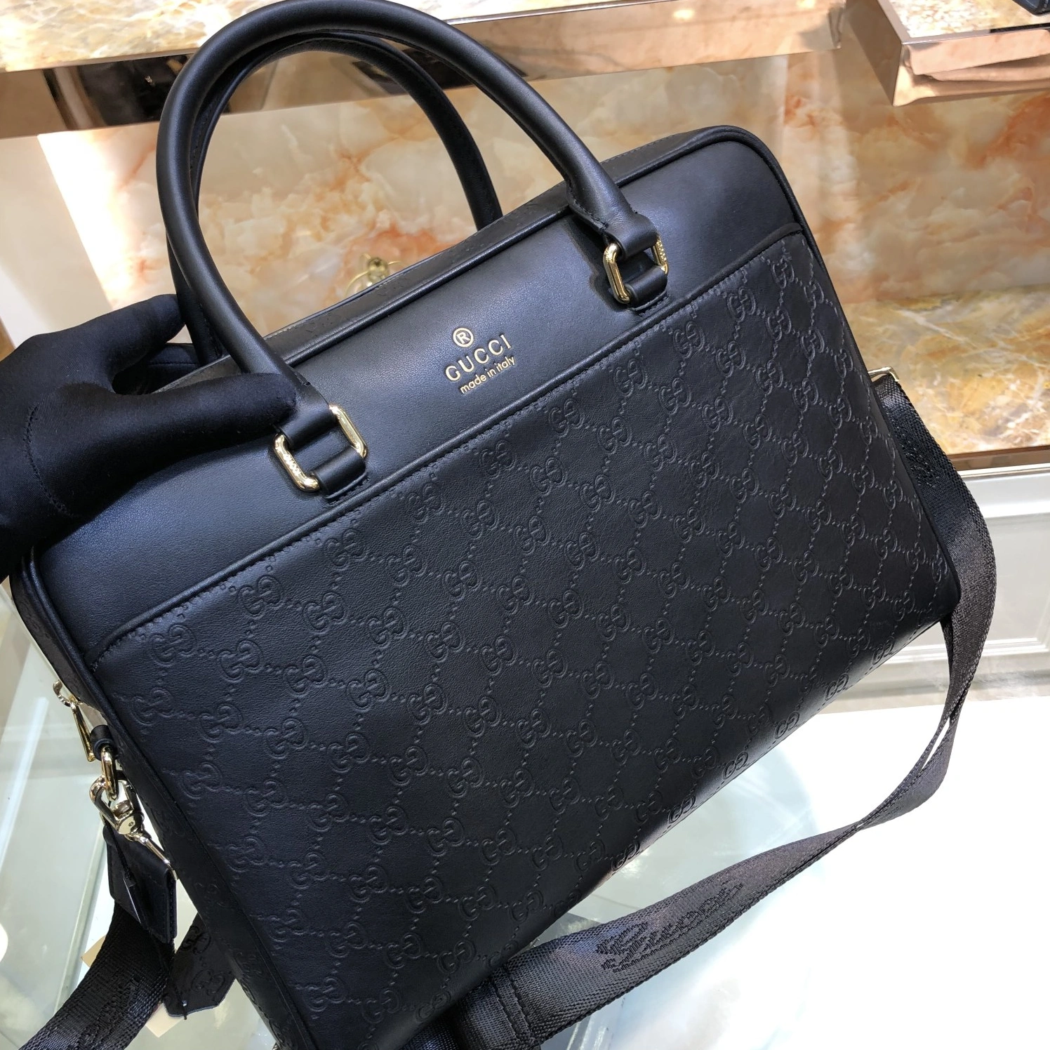 Gucci AAA Man Handbags Cozy 1118