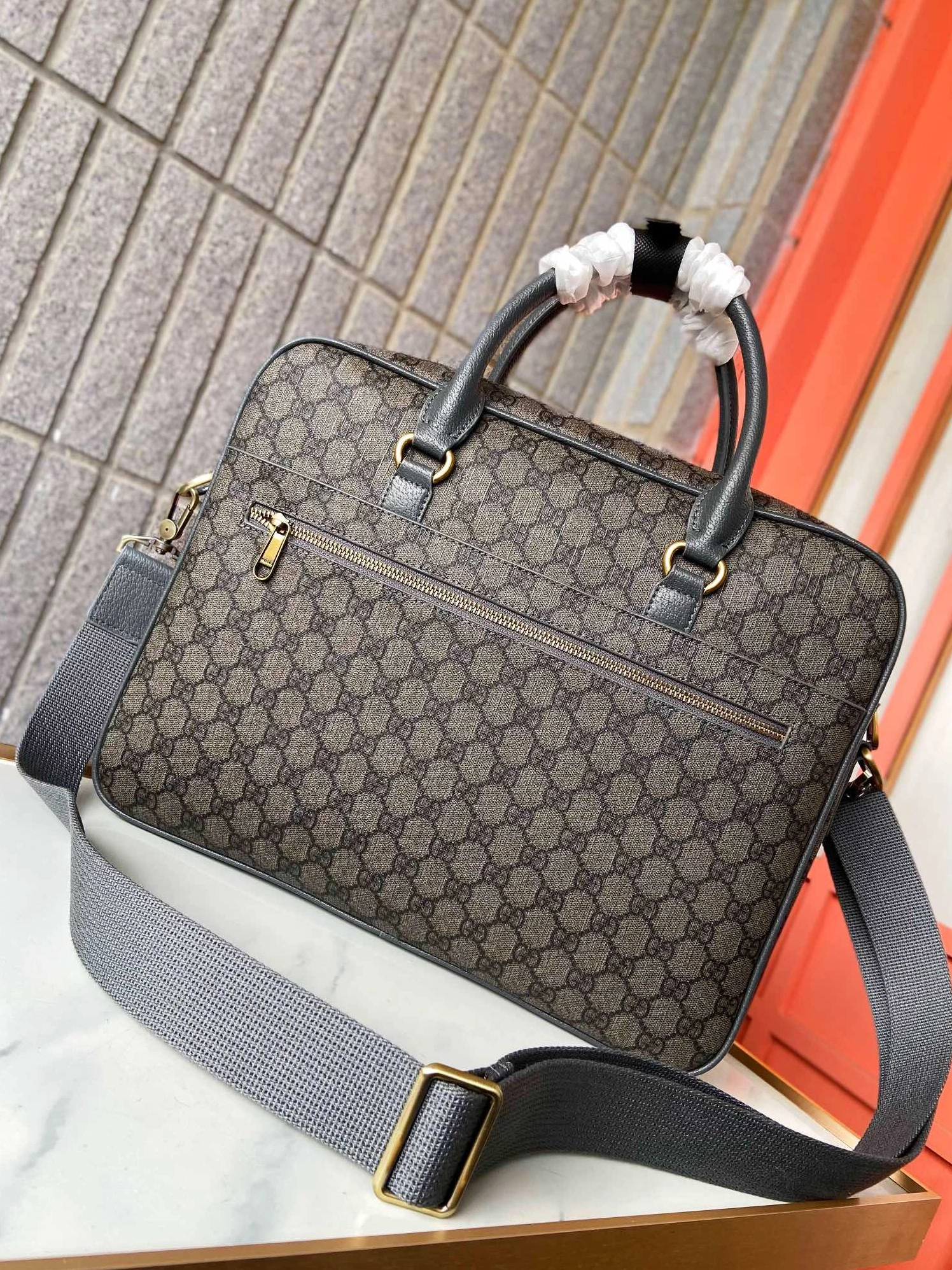 Gucci AAA Man Handbags DailyWear 4586