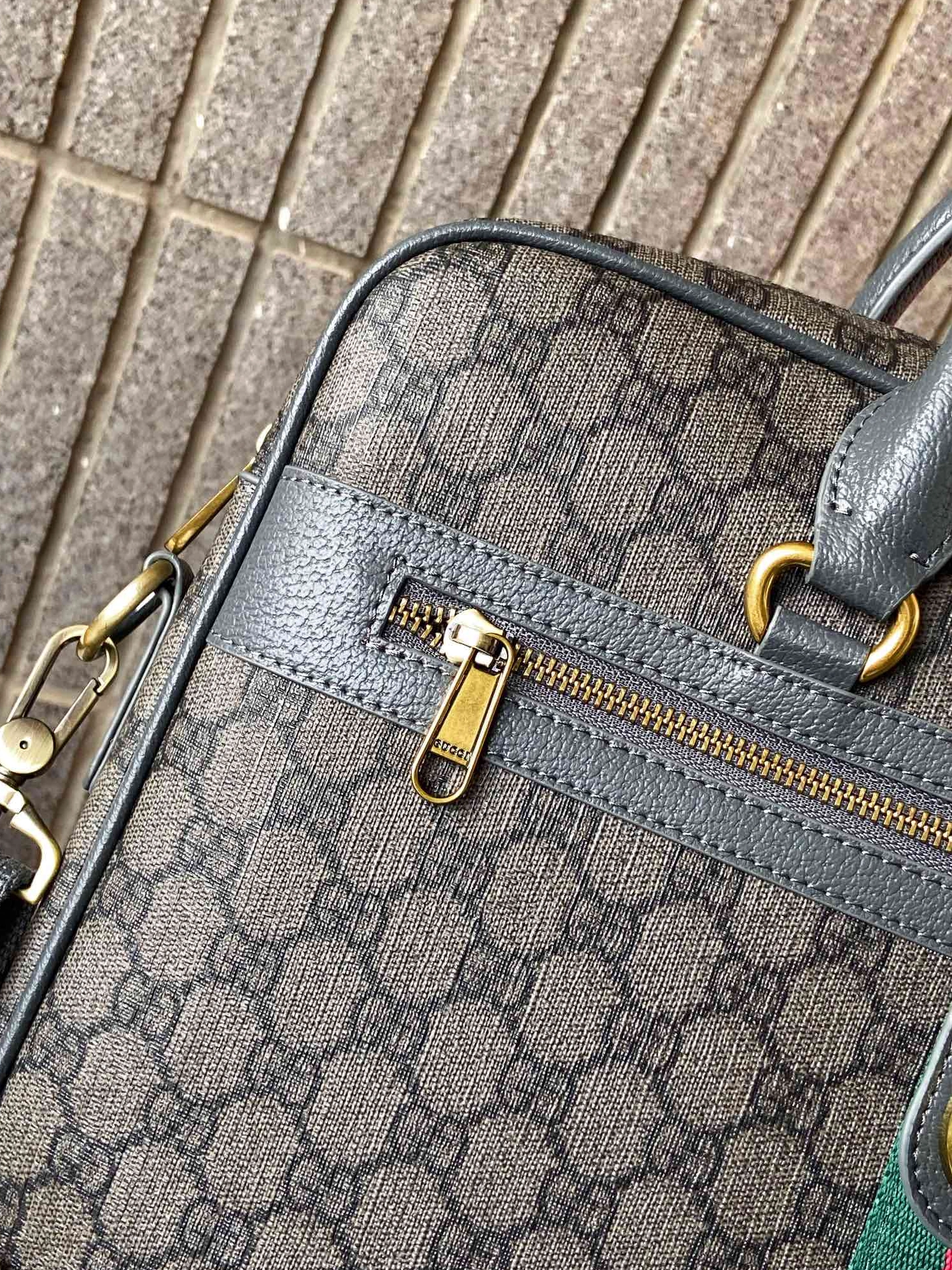 Gucci AAA Man Handbags DailyWear 4586