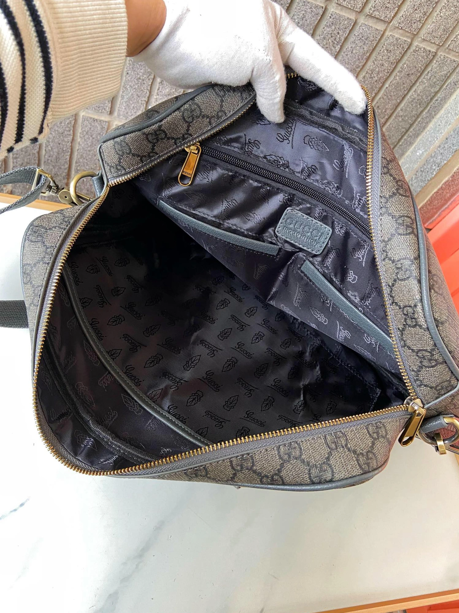 Gucci AAA Man Handbags DailyWear 4586