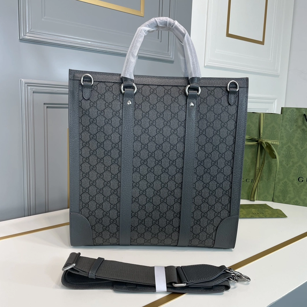 Gucci AAA Man Handbags Elegant 7075