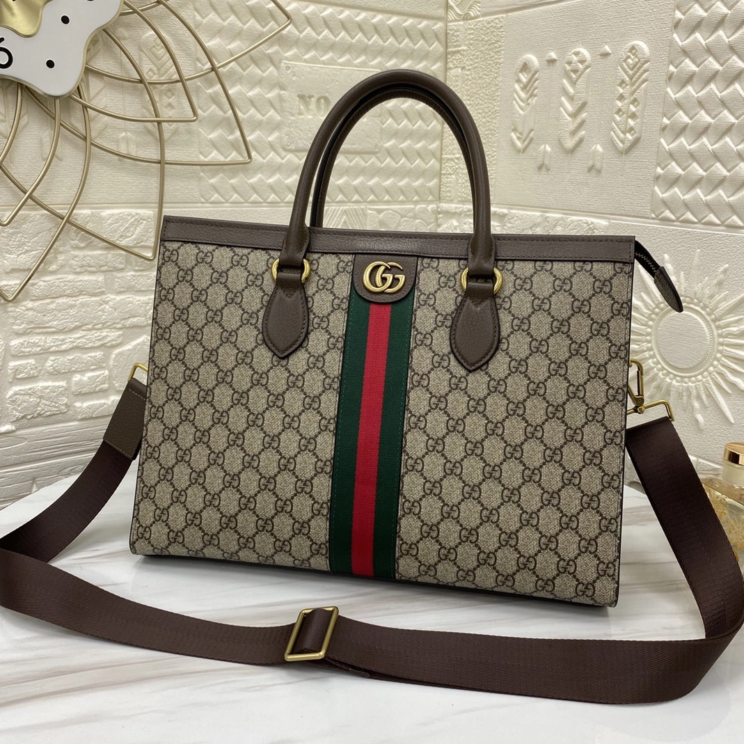 Gucci AAA Man Handbags Fashionable 3427