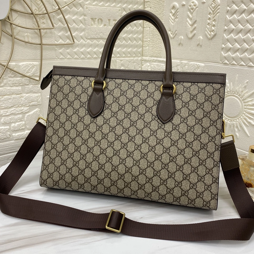 Gucci AAA Man Handbags Fashionable 3427