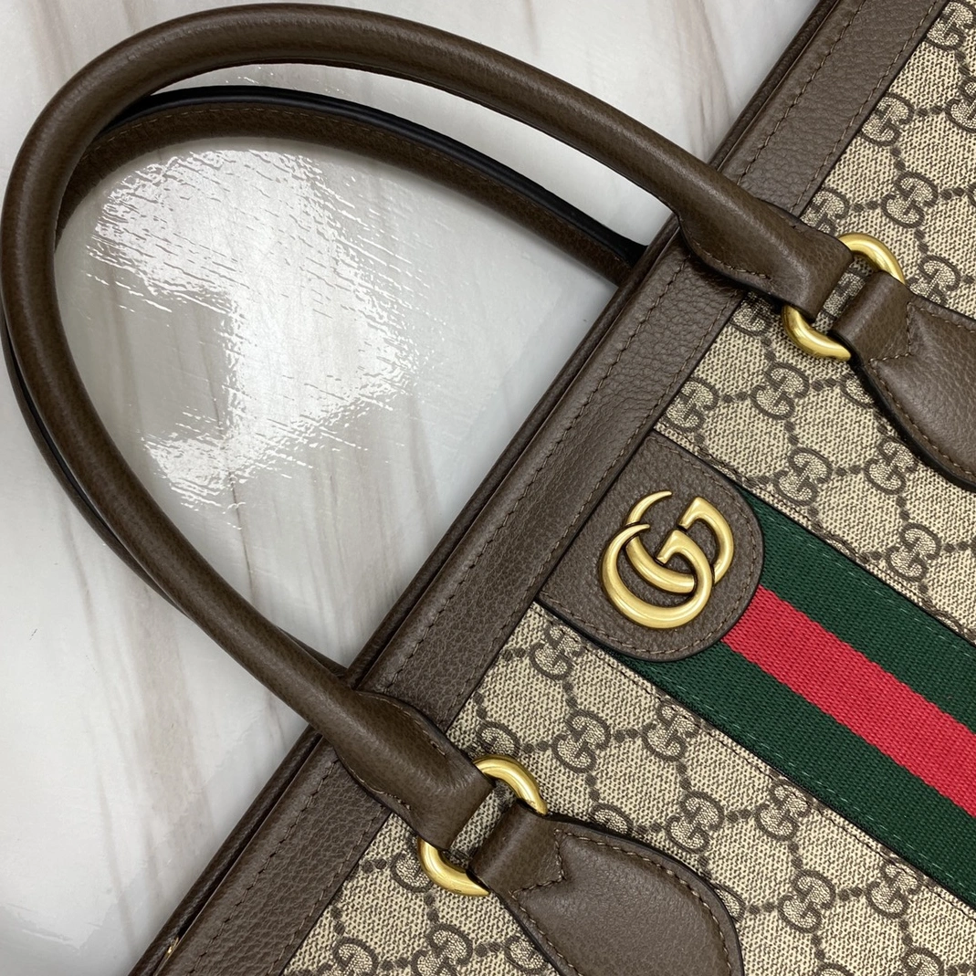 Gucci AAA Man Handbags Fashionable 3427