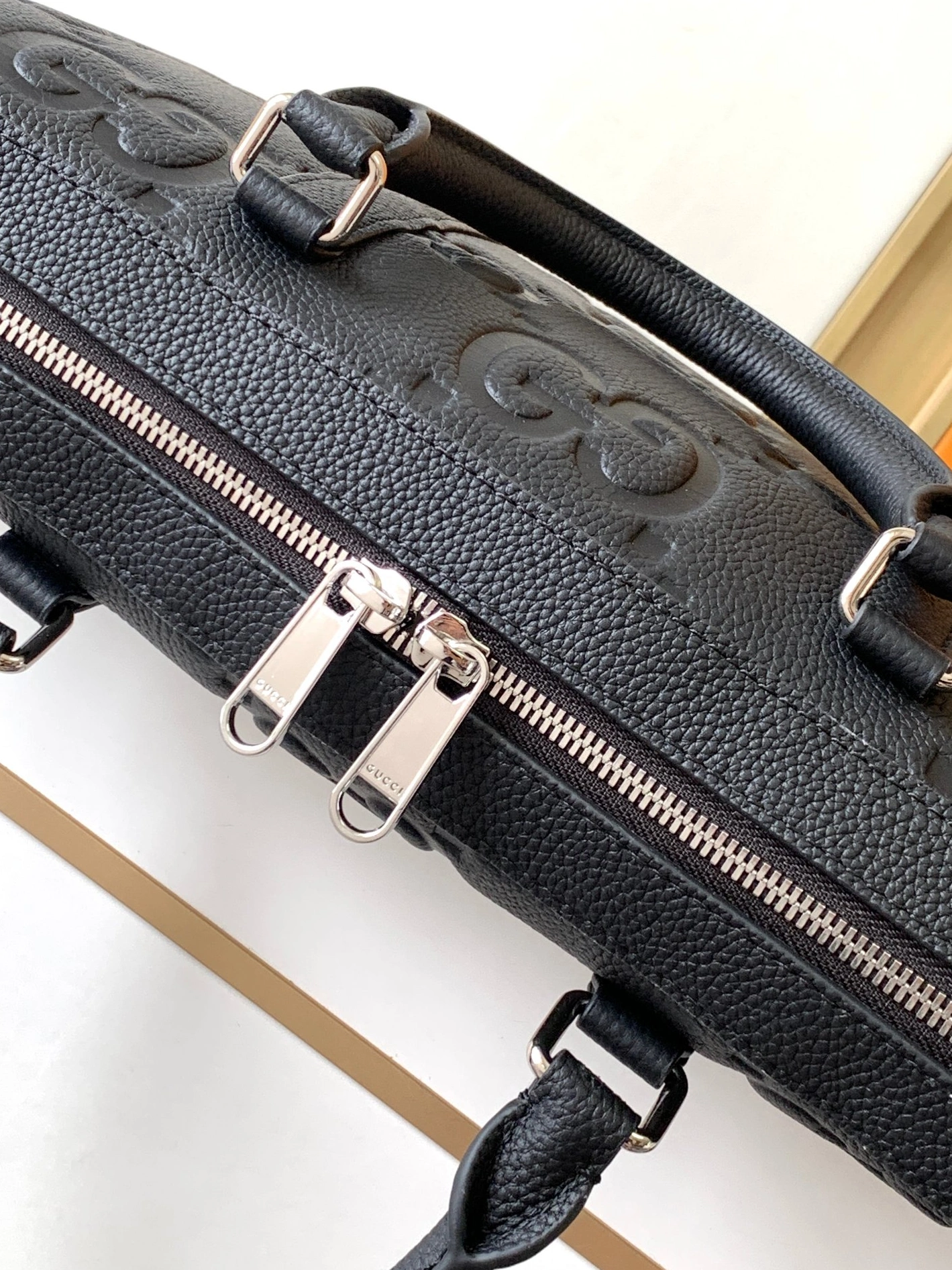 Gucci AAA Man Handbags GoAnywhere 4021