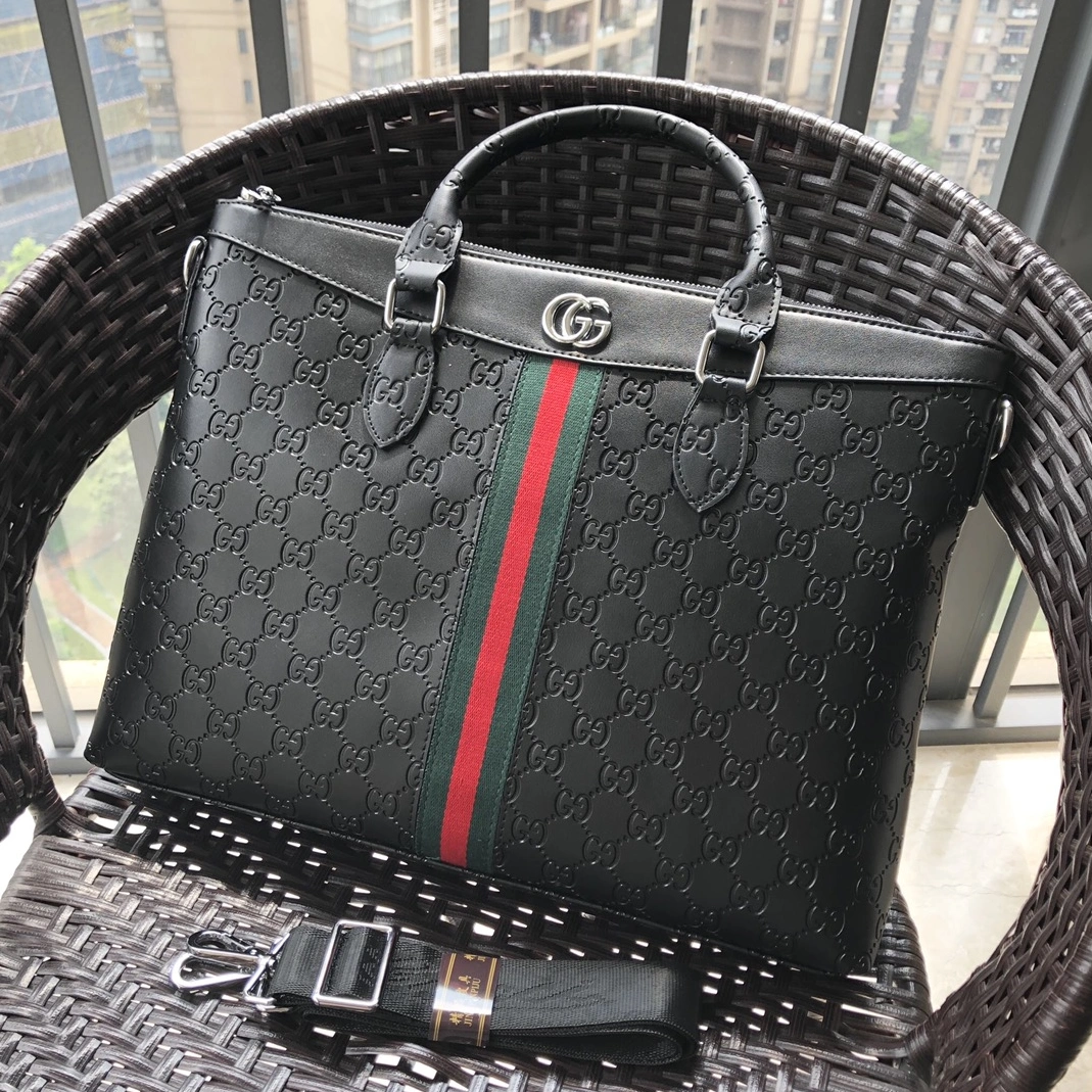 Gucci AAA Man Handbags GoAnywhere 9999