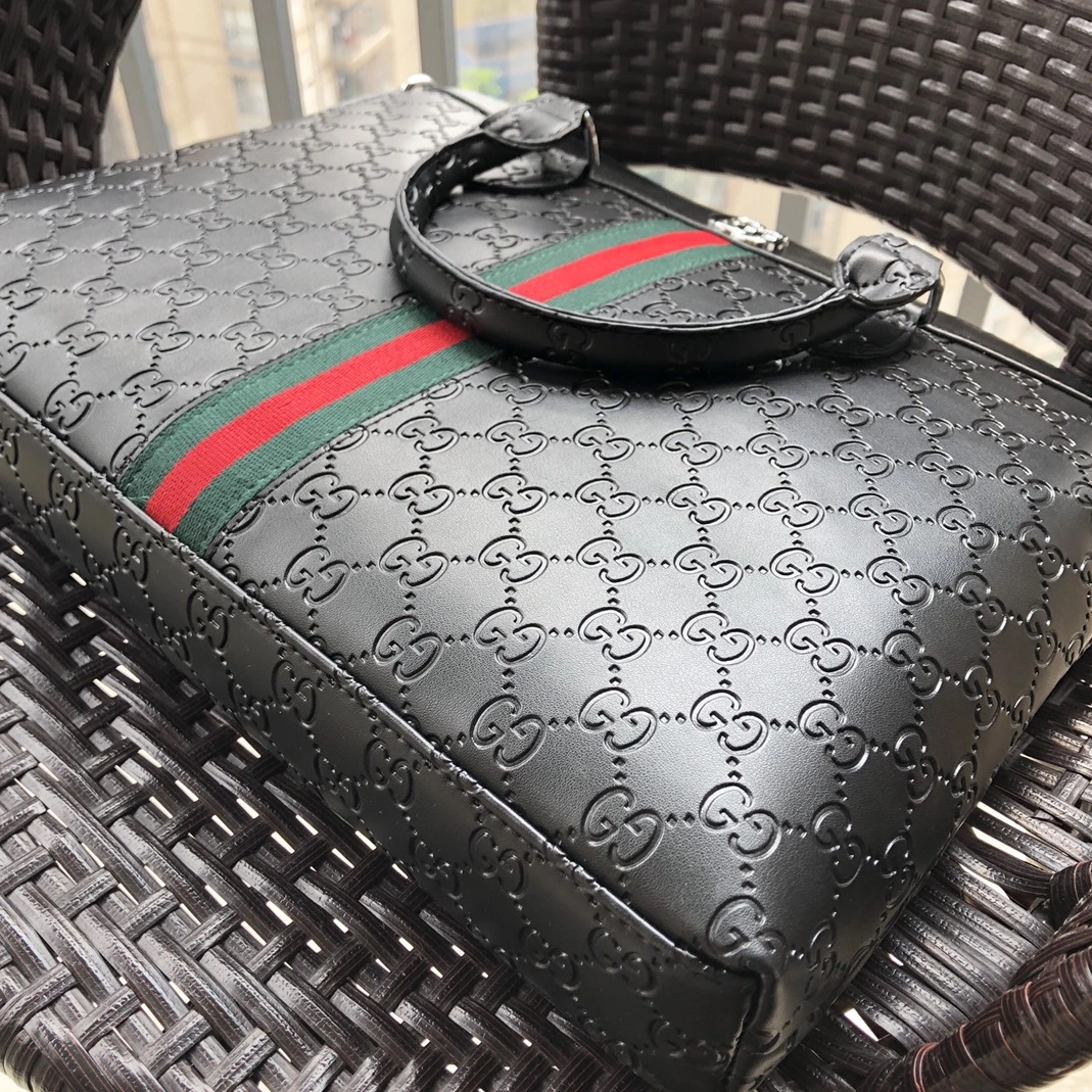 Gucci AAA Man Handbags GoAnywhere 9999
