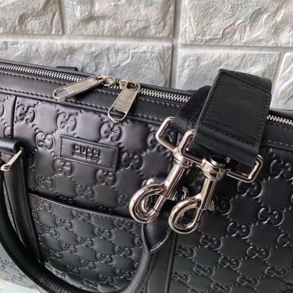 Gucci AAA Man Handbags Lightweight 4596