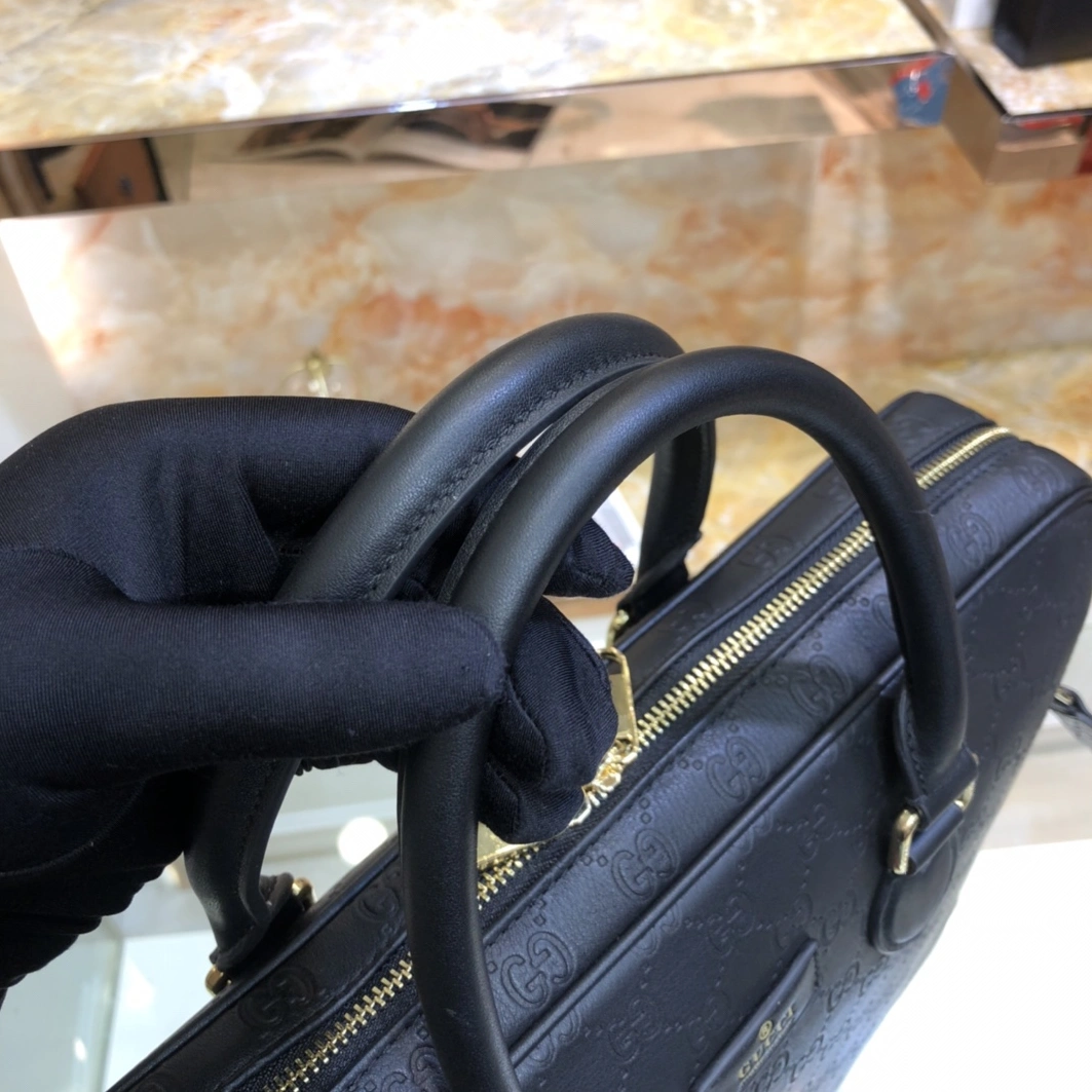 Gucci AAA Man Handbags Popular 1418