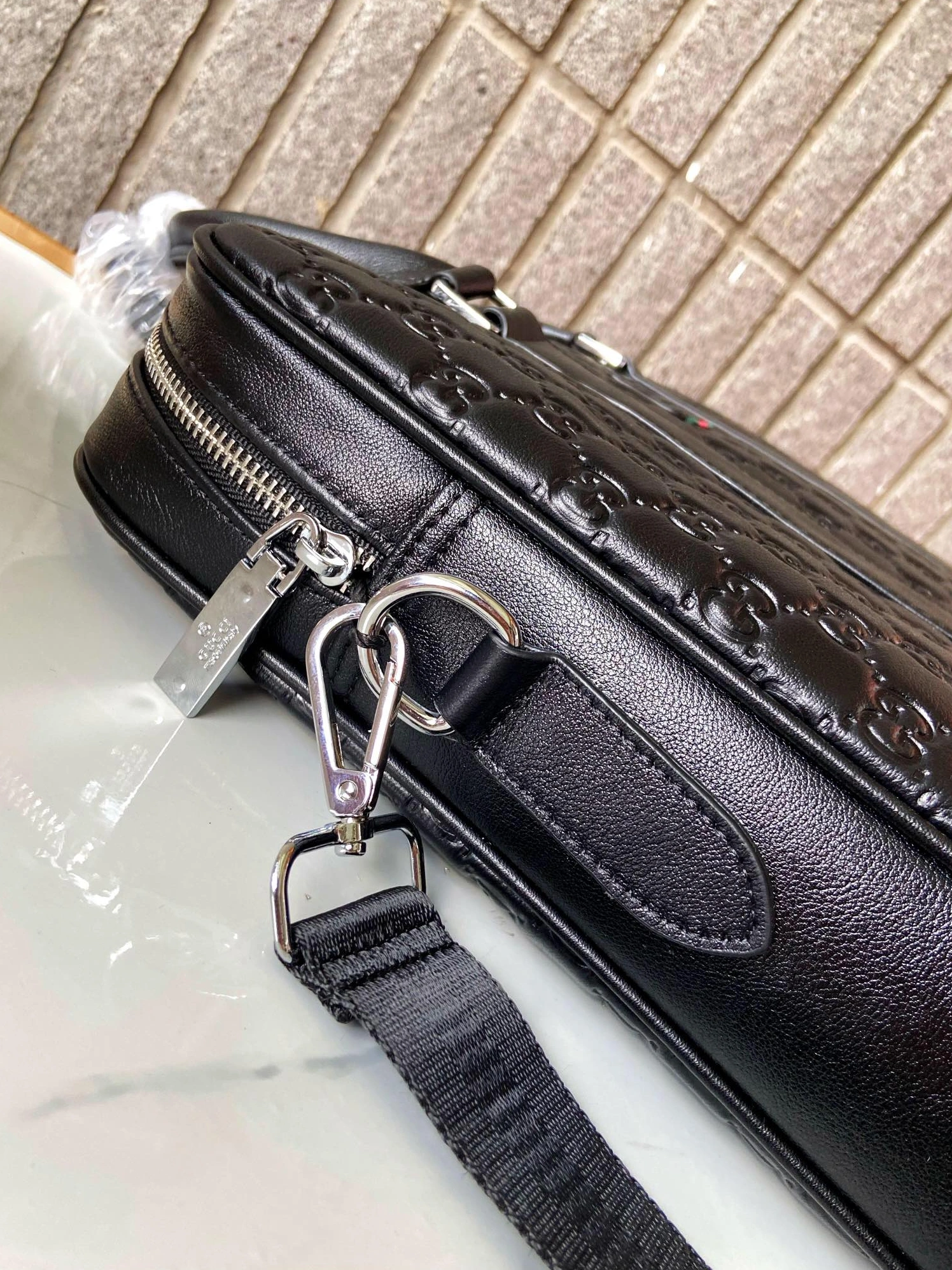 Gucci AAA Man Handbags Practical 3668