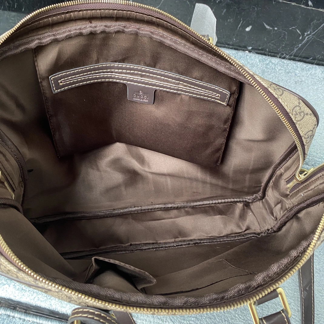 Gucci AAA Man Handbags Refined 4887
