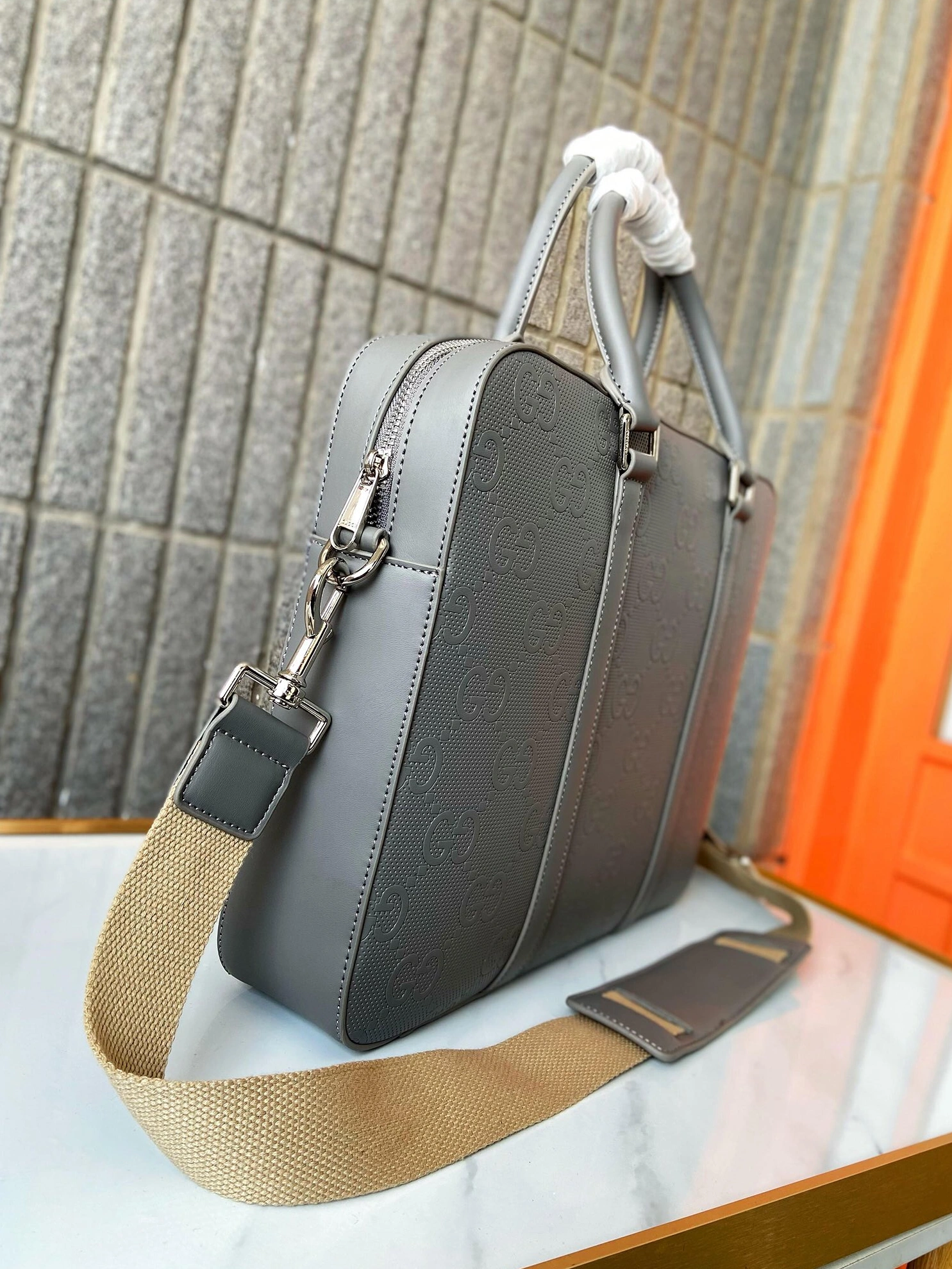 Gucci AAA Man Handbags Refined 9280