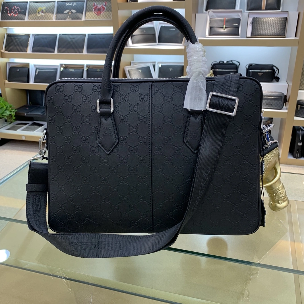Gucci AAA Man Handbags Resilient 6464