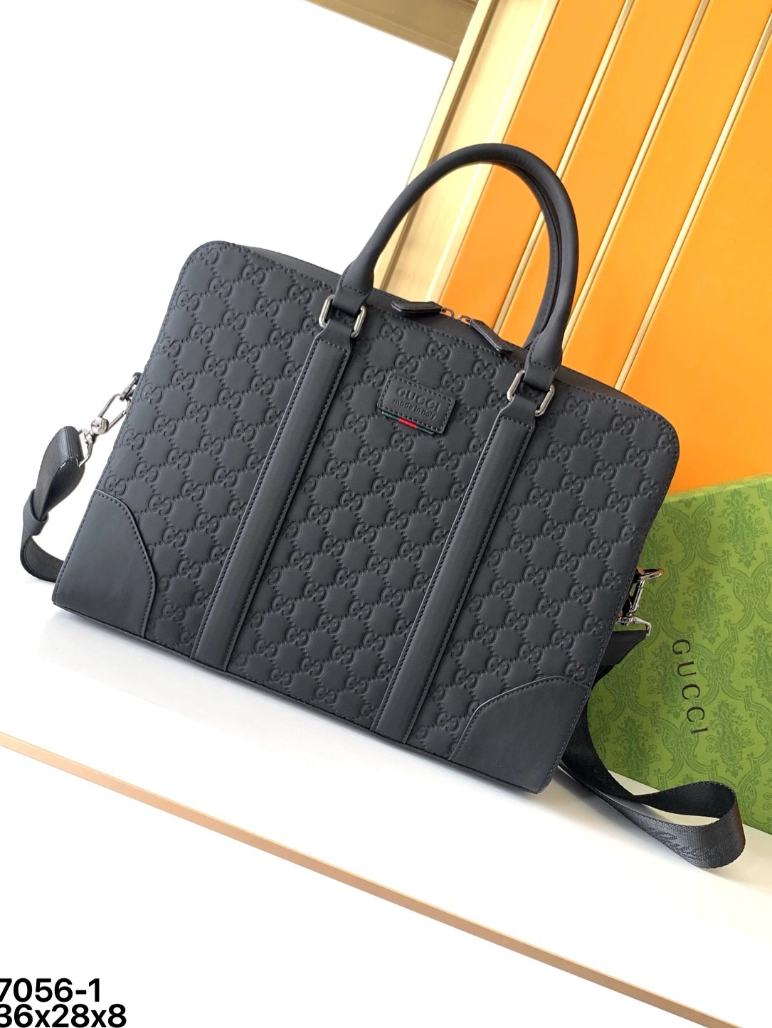 Gucci AAA Man Handbags Sophisticated 8696