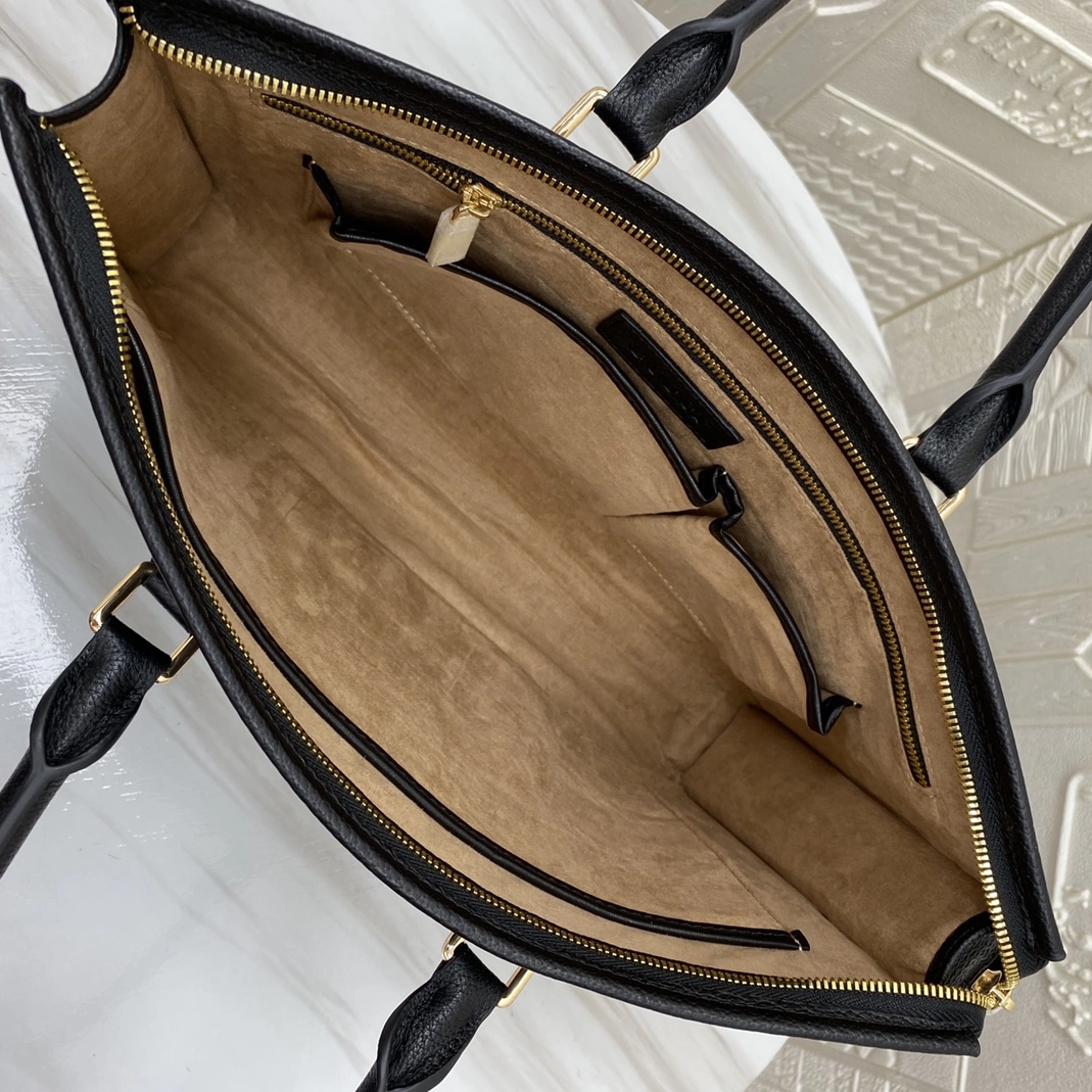 Gucci AAA Man Handbags SportInspired 9471