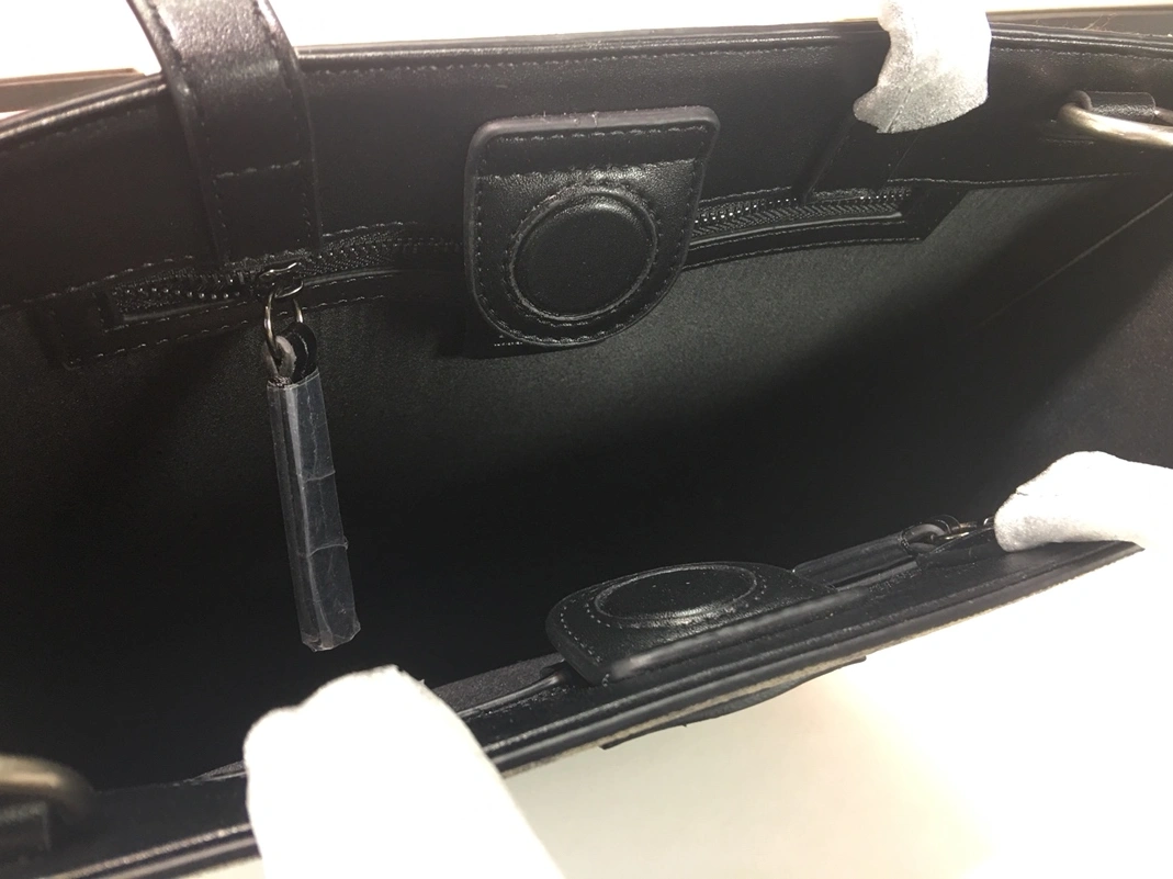 Gucci AAA Man Handbags Trendy 5117