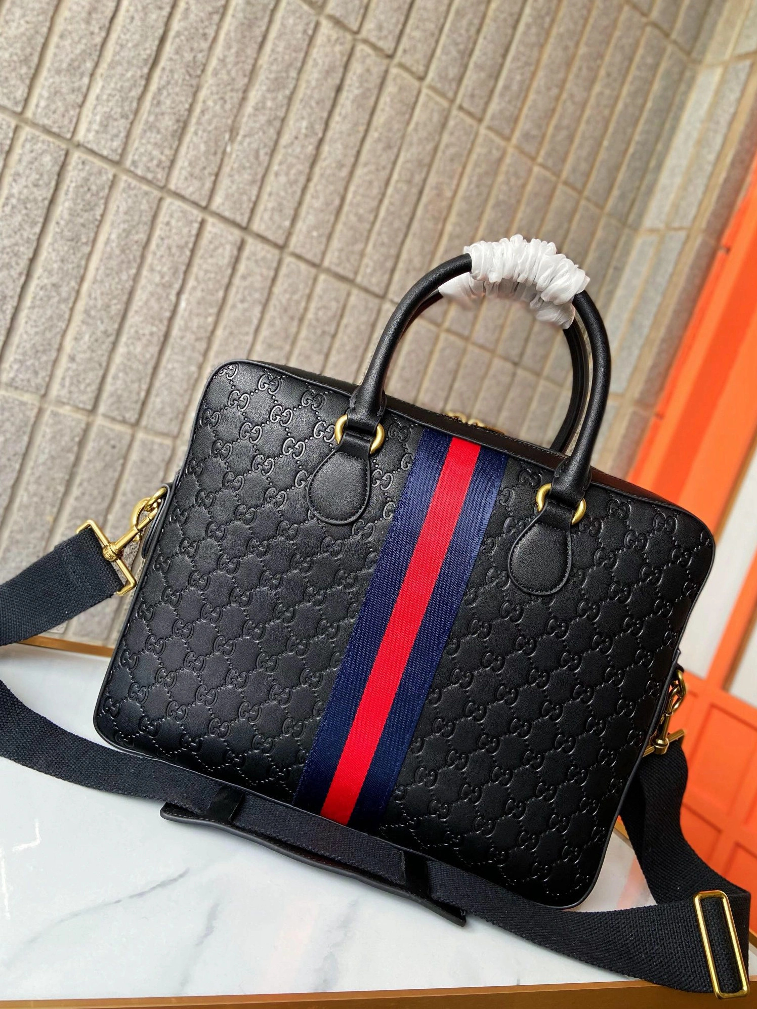 Gucci AAA Man Handbags Trendy 6849