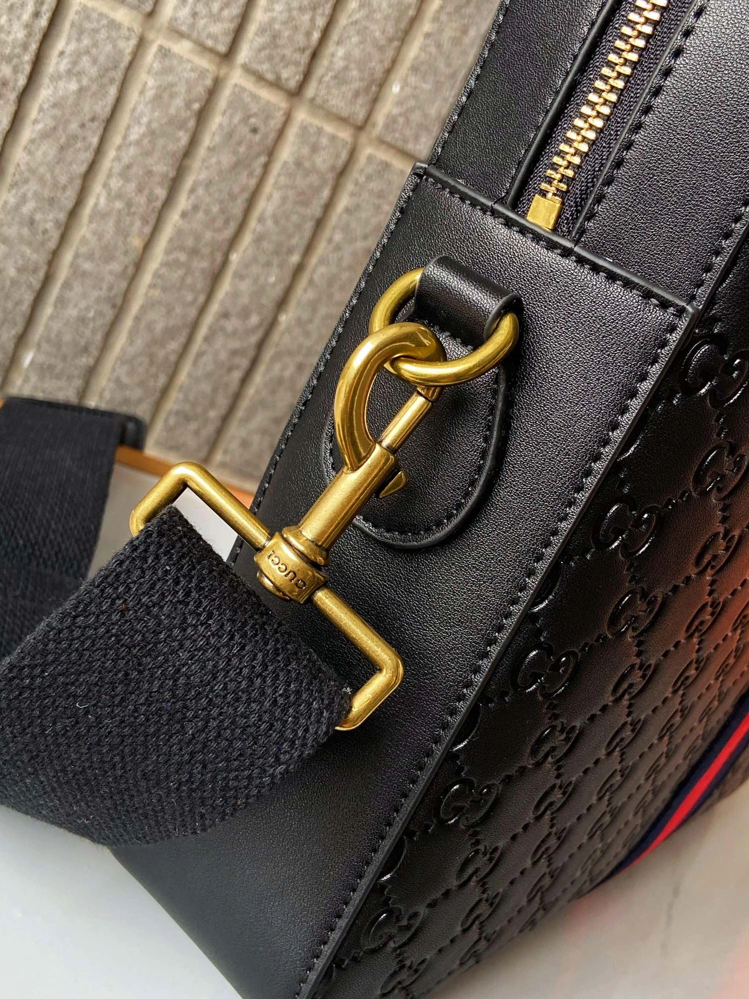 Gucci AAA Man Handbags Trendy 6849