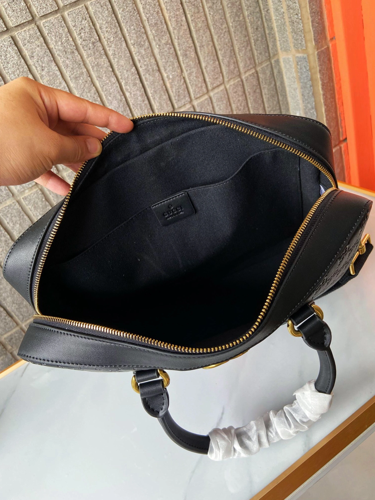 Gucci AAA Man Handbags Trendy 6849