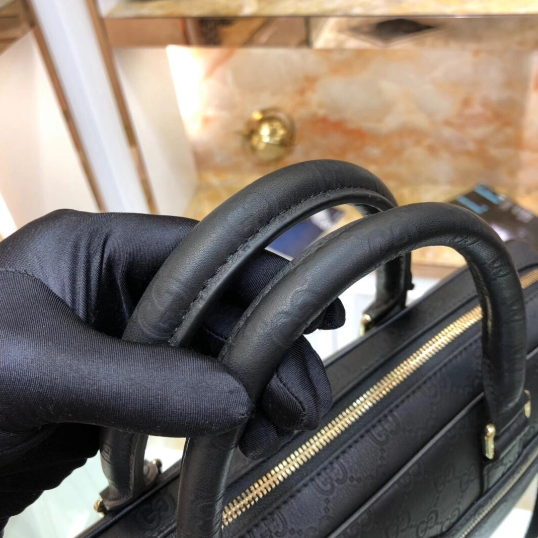 Gucci AAA Man Handbags WellDesigned 9336