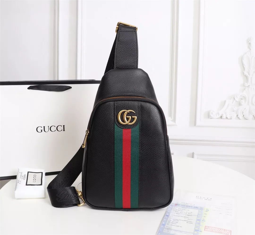 Gucci AAA Man Messenger Bags Affordable 8420