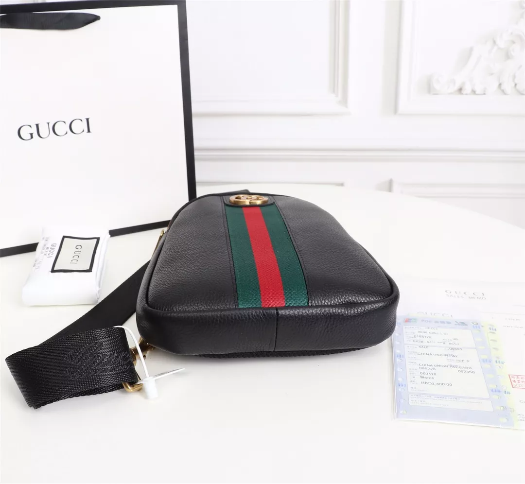 Gucci AAA Man Messenger Bags Affordable 8420