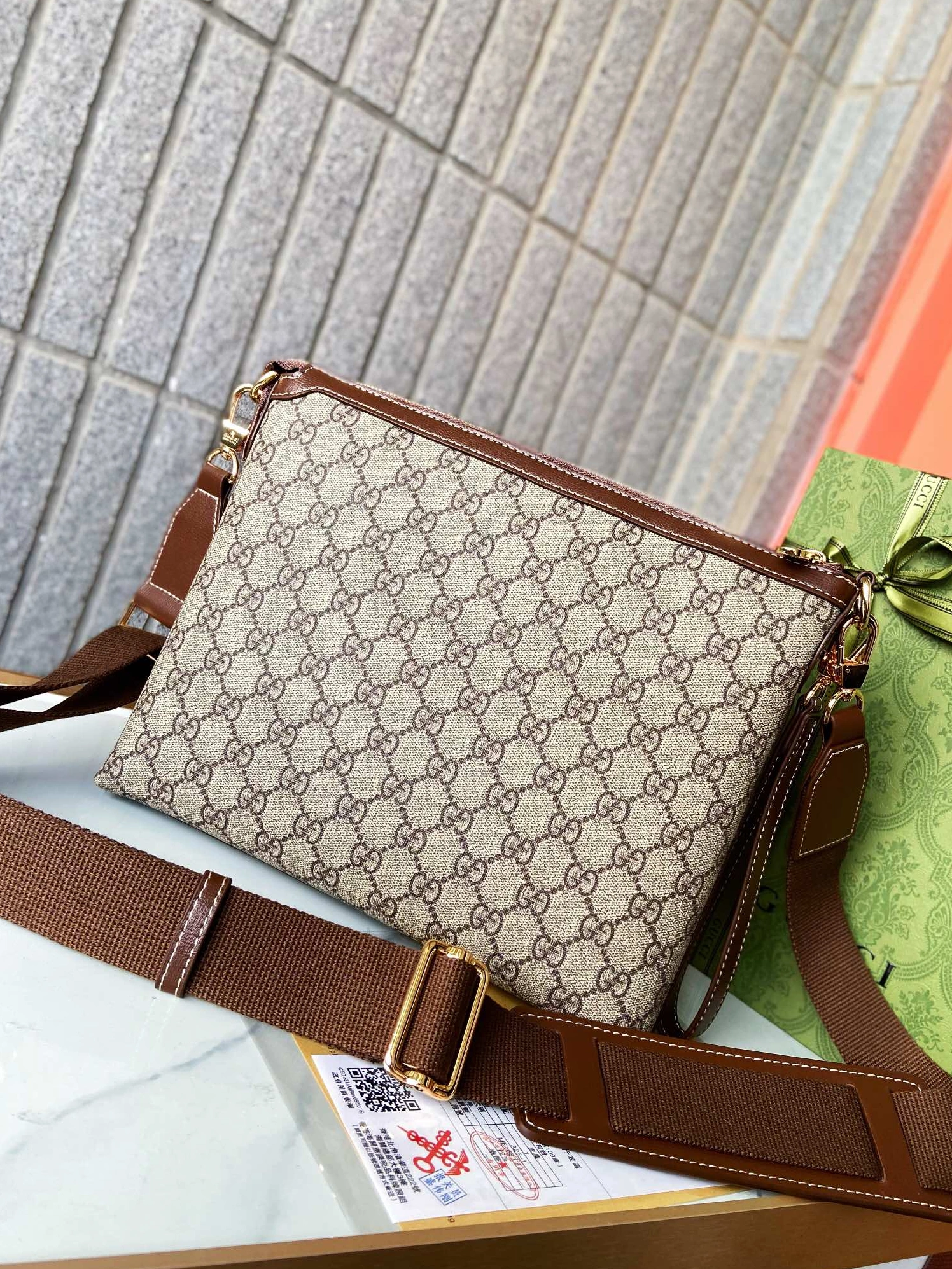 Gucci AAA Man Messenger Bags BestValue 909
