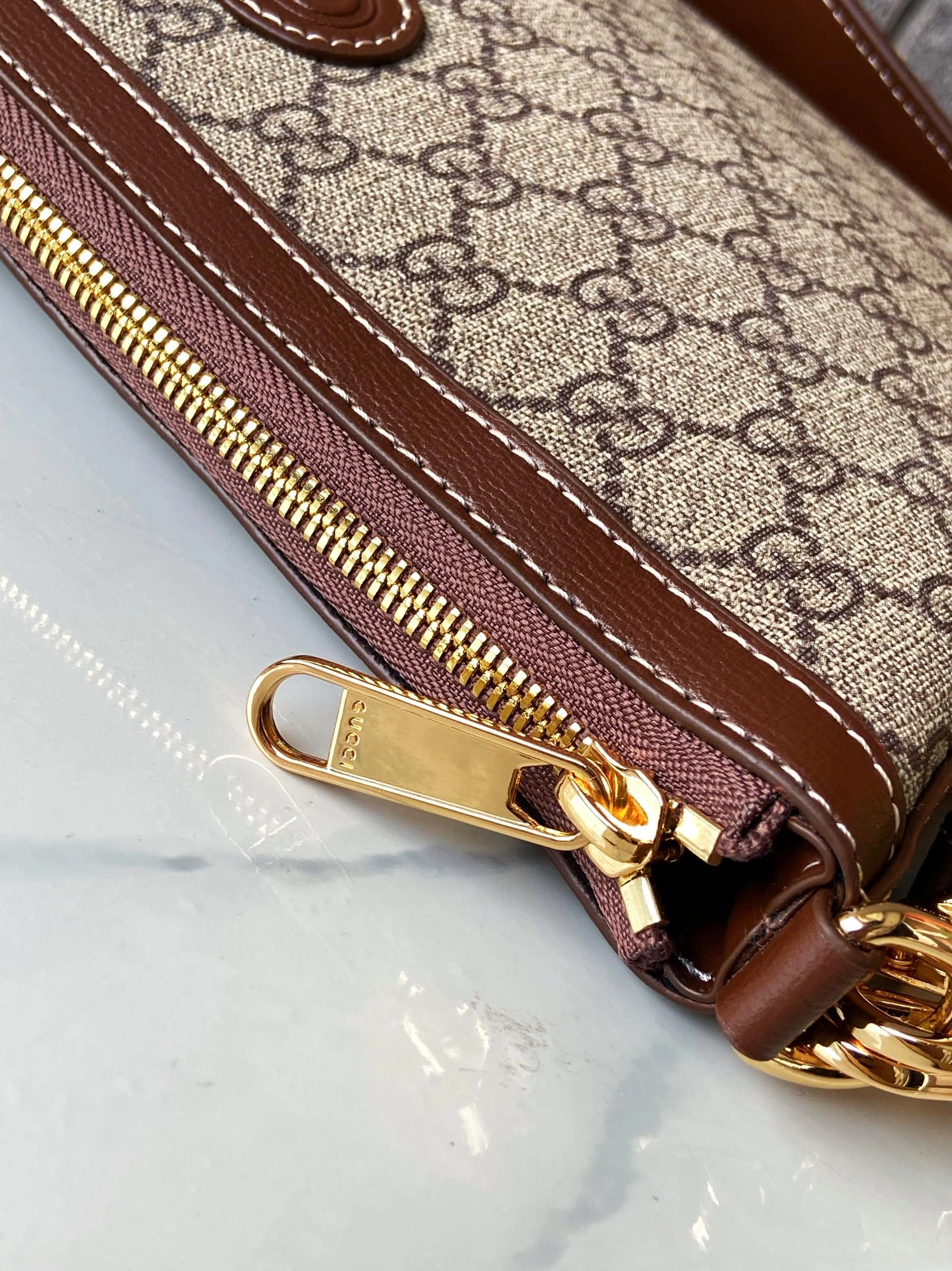 Gucci AAA Man Messenger Bags BestValue 909