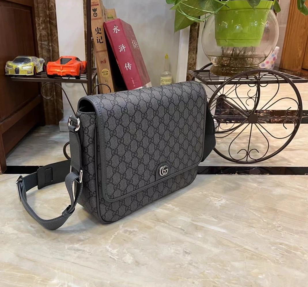 Gucci AAA Man Messenger Bags BestValue 9601