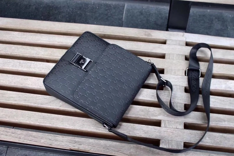 Gucci AAA Man Messenger Bags Bold 5459