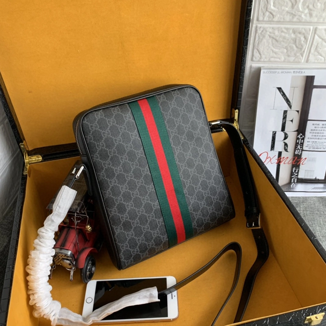 Gucci AAA Man Messenger Bags Durable 5891