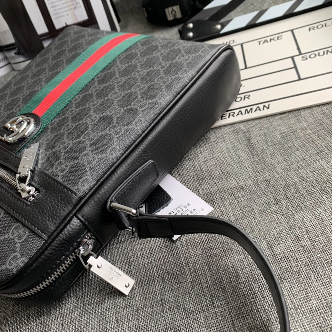 Gucci AAA Man Messenger Bags Durable 5891