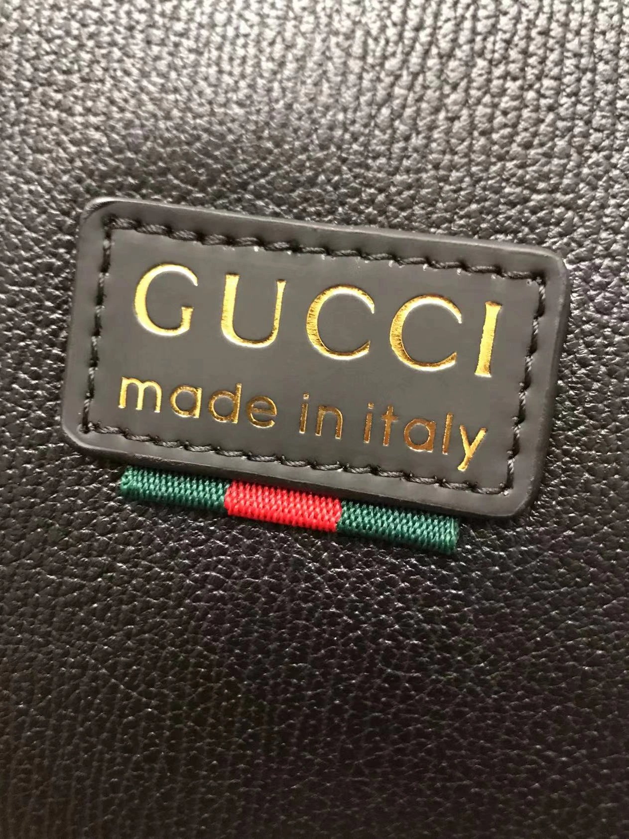 Gucci AAA Man Messenger Bags Elegant 4396